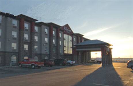 Redwood Inn & Suites